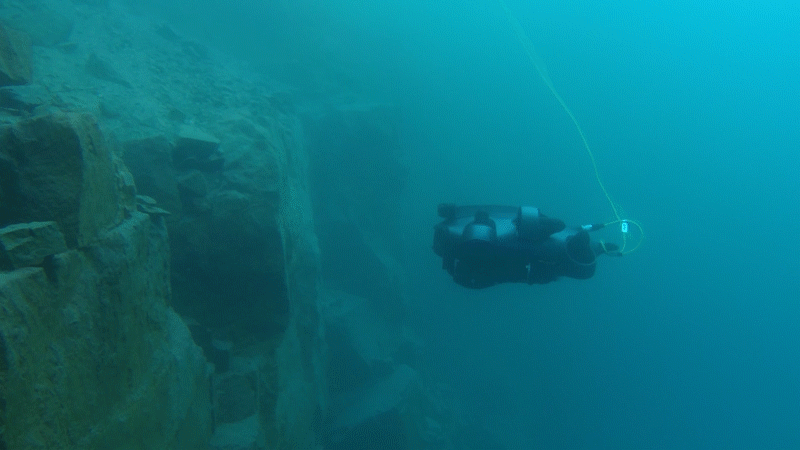 Station Lock Hovering Read Picture Side View